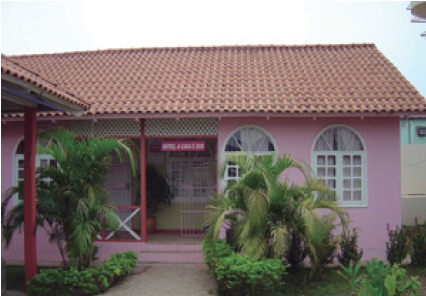 Casa Rosa Mulher